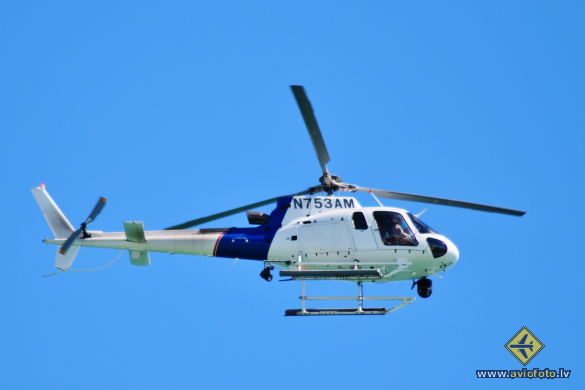 Eurocopter AS-350B-3 Ecureuil